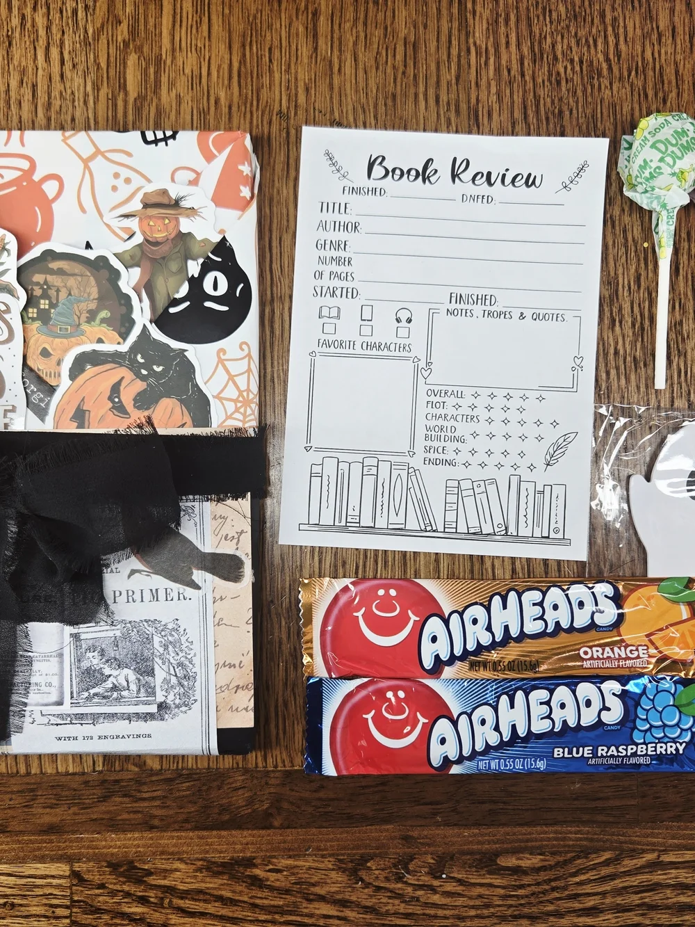 Halloween Book Review Gift Set - Black & Orange
